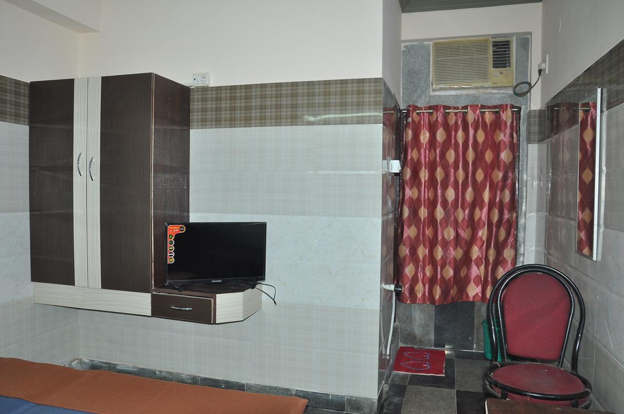 Hotel Mim Park Kumbakonam Exteriör bild